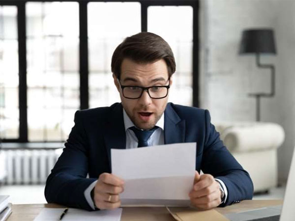 فن إعداد الخطابات والمراسلات ومهارة كتابة التقارير